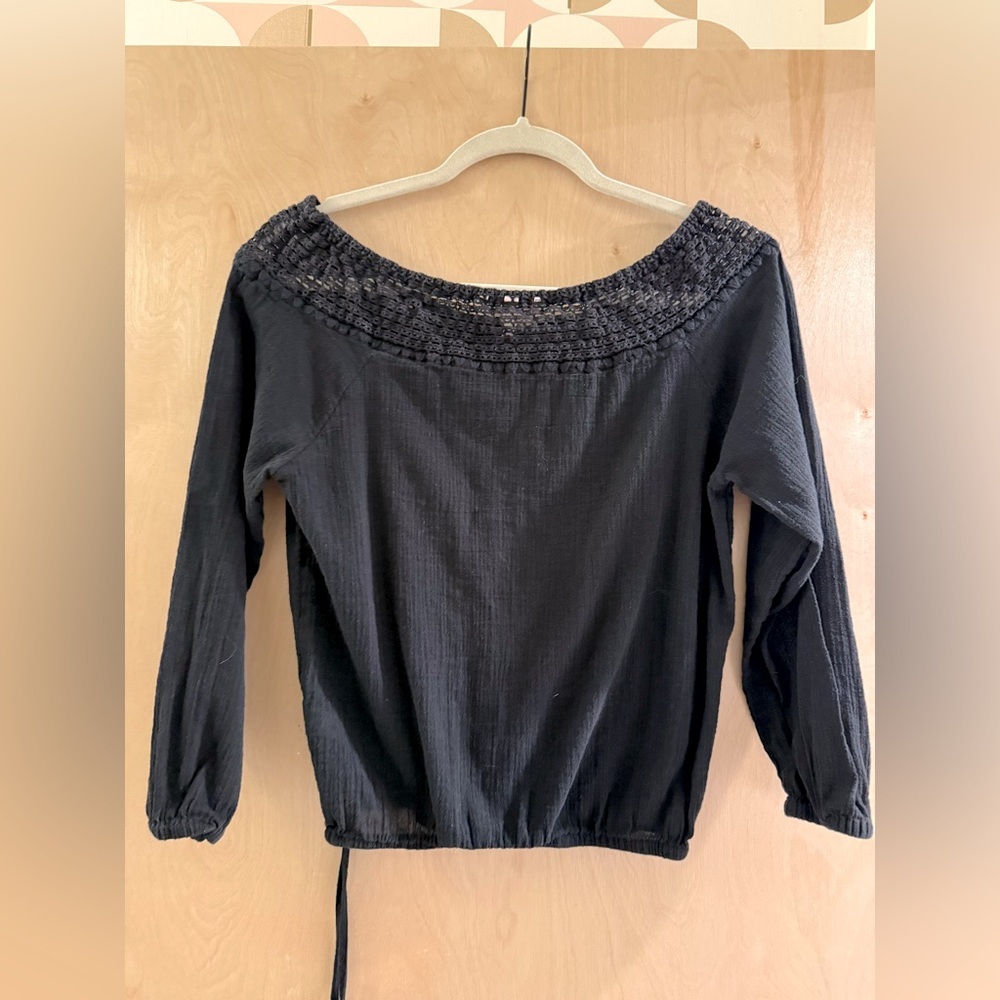 Victoria’ Secret Black Smocked Gauze Top. Eligible 3/$25 - Picture 11 of 11